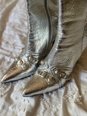 Pointed-Toe Metallic Silver Mid-Calf Heeled Boots